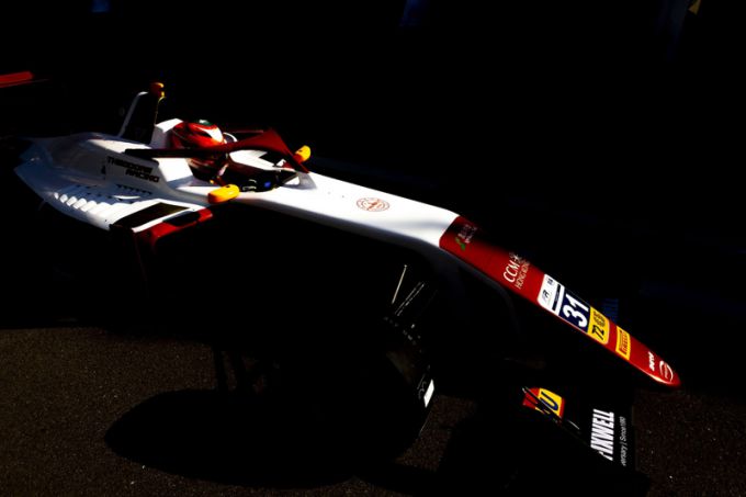 Veelbelovende dag eindigt in teleurstelling voor SJM Theodore PREMA Racing in Macau