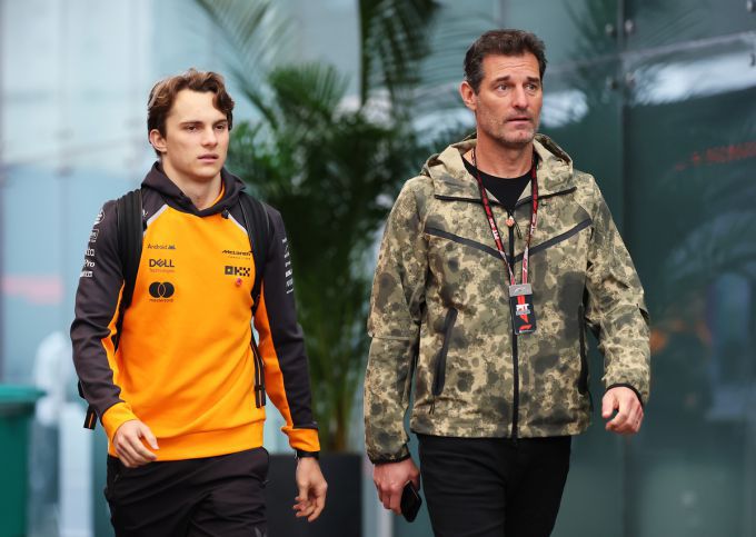 Oscar Piastri en Mark Webber