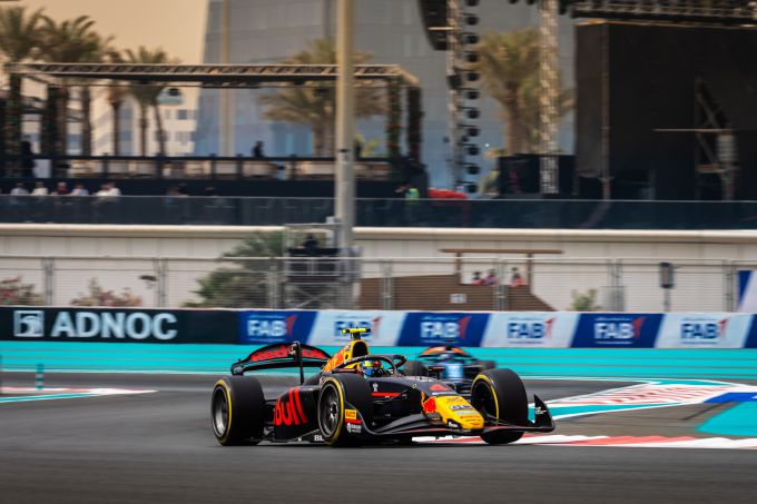 Formule 2 Arvid Lindblad Richard Verschoor