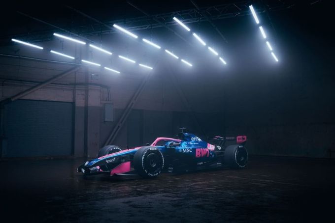 Alpine A526 Mercedes Pierre Gasly en Franco Colapinto introductie 2026 foto 1