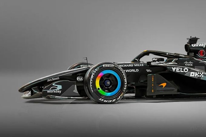 #F1 McLaren MCL40