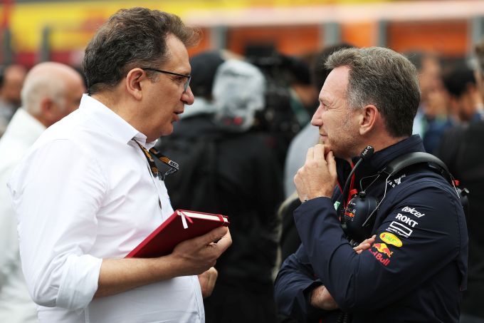 Nikolas Tombazis en Christian Horner Bron foto RBCP