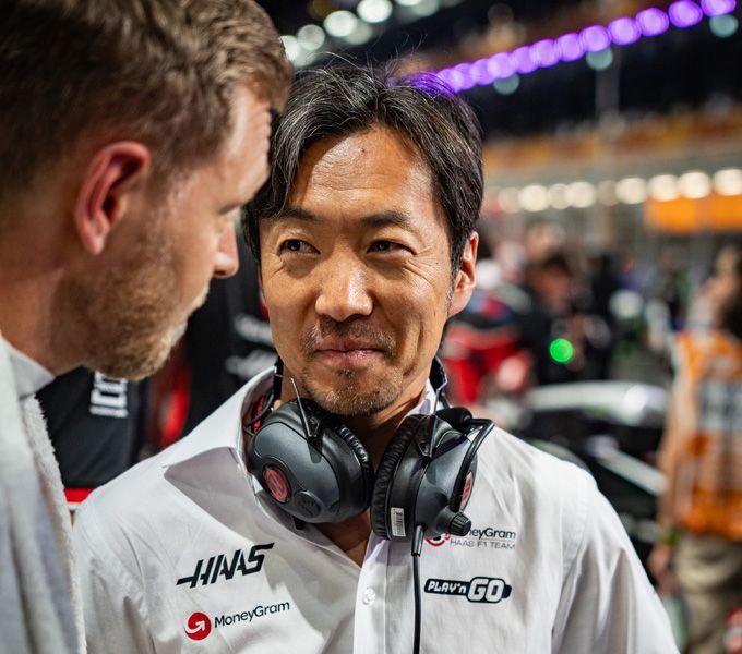 Haas teambaas Ayao Komatsu portret
