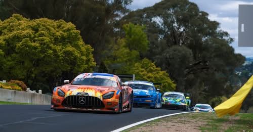 Bathurst 12 Hour 2026 Mercedes leidt na 11 uur racen
