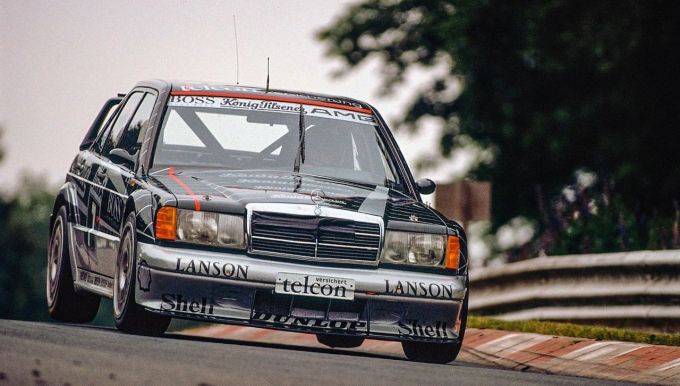 De legendarische Mercedes-Benz 190 E 2.5-16 Evolution II foto DTM 