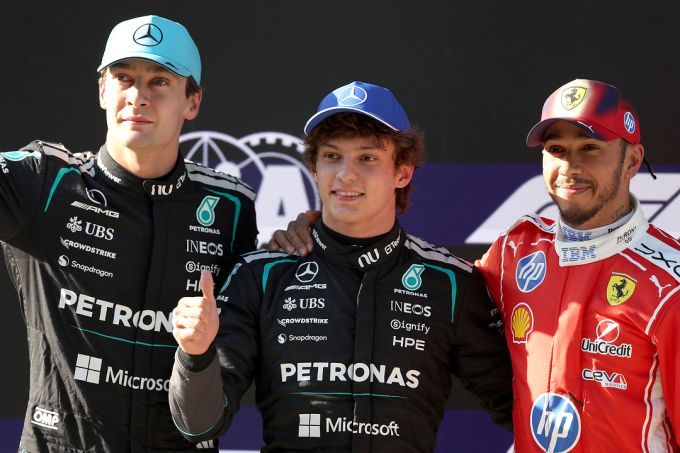 Podium GP China 2026 Russell Antonelli Hamilton