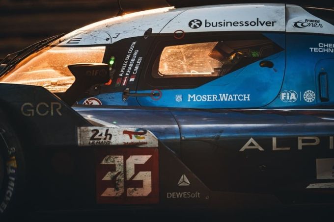 Alpine A424 @ 24 Uur Le Mans 2026 op Circuit de la Sarthe foto 17