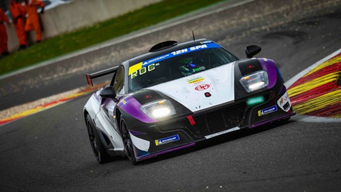 Michelin 24H SERIES European Series Nürburgring Grand Prix Circuit Michelin 12H Nürburgring foto 9