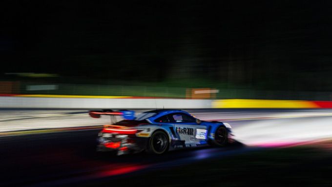 Porsche @ CrowdStrike 24 Hours Spa 2026 Foto 32