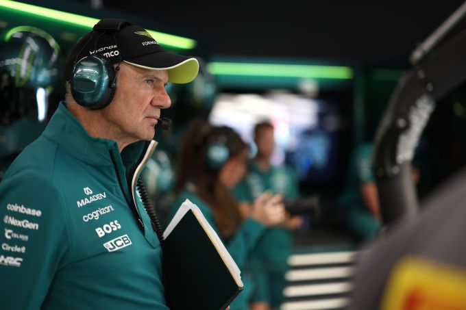 Adrian Newey en Fernando Alonso delen emotioneel boordradiobericht in Zandvoort