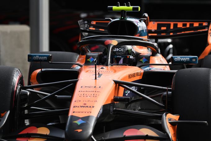 Winnaar Lando Norris wilde er een show van maken: "Een van mijn beste zeges ooit"