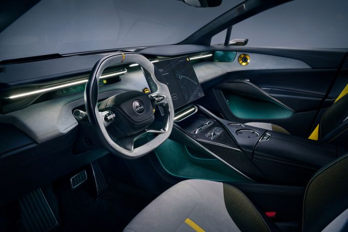 Lotus verbetert de rijbeleving van Eletre en Emeya met nieuwste software-update