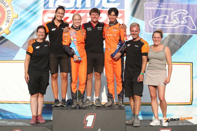Girlpower! Roxanne Lantinga snelt in Genk naar pole en rijdt hele weekend voorin: "De pace is gewoon heel erg goed"