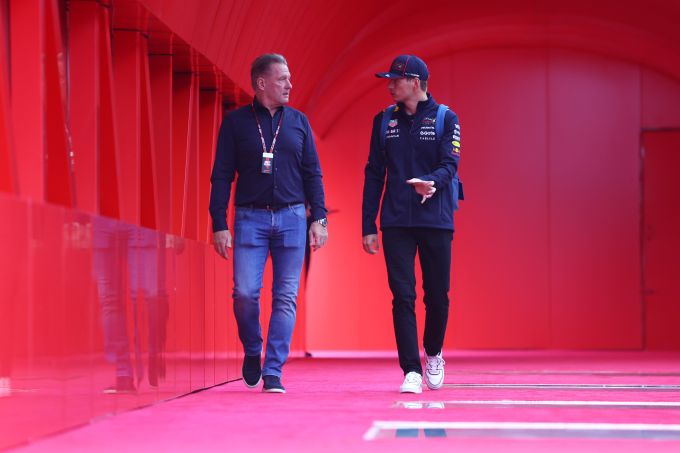 Jos Verstappen: "Zijn openingszin was: 'Ik wil Max volgend jaar bij ons in de Formule 1"