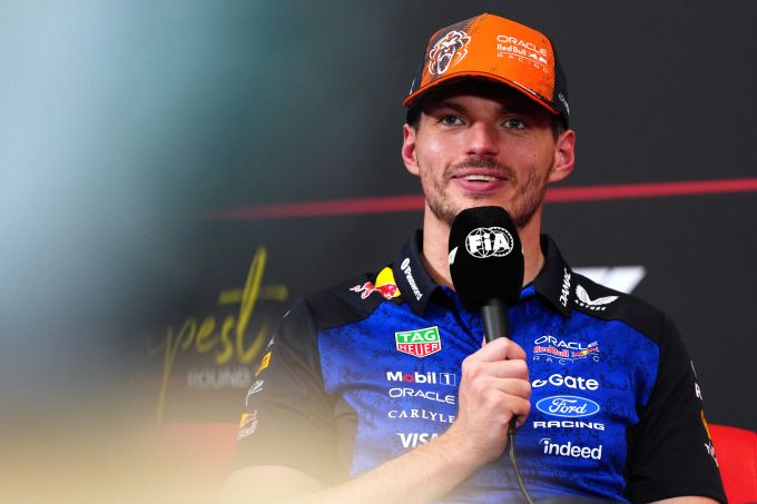 Max Verstappen geeft inkijkje in contractgesprekken met Red Bull: "Ik was er nooit gestrest over"