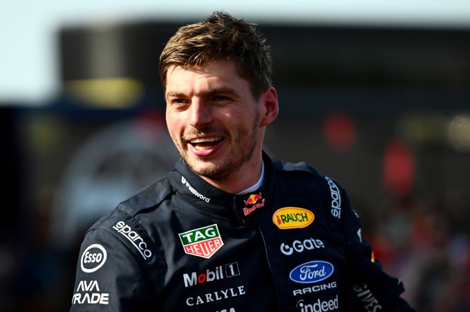 Waarom heeft Max Verstappen zijn contract verlengd?