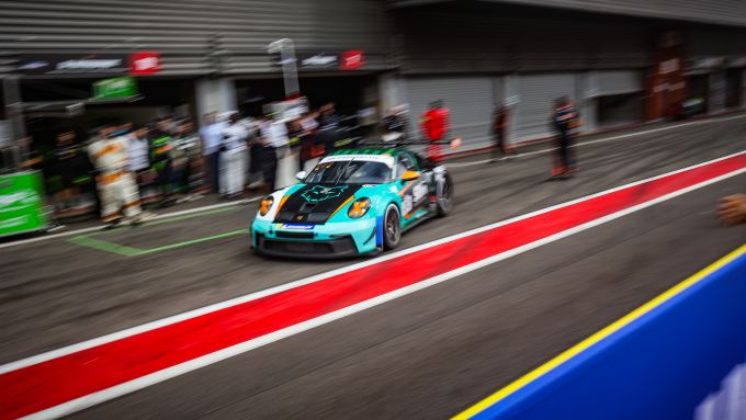 Michelin 992 Endurance Cup Spa-Francorchamps bron nico mombaerts 993 creventic