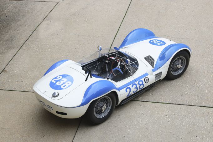 Maserati Tipo 61 Birdcage uit 1959 voor $ 4,24 miljoen verkocht tijdens Gooding Christie's Pebble Beach-veiling