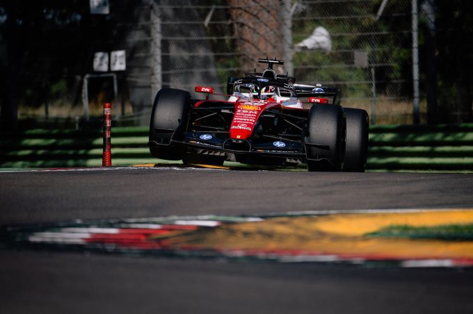 Azerbaijan Grand Prix F1 Bakoe bron f1presarea.pirelli foto 4