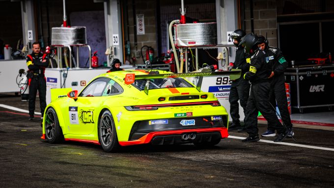 Michelin 992 Endurance Cup Spa-Francorchamps bron nico mombaerts 993 creventic