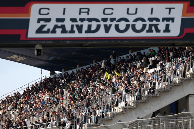 GT World Challenge Zandvoorts 2026 Thierry Vermeulen Winnaar Race 2 zondag Foto 9 fans