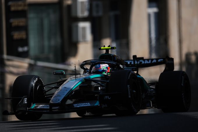 VIDEO: WK-leider Kimi Antonelli crasht in Q1