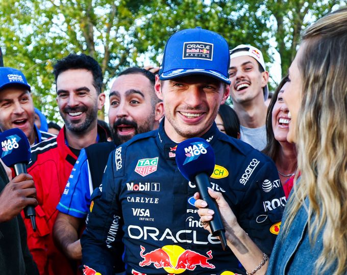 Verstappen kon weer even genieten zoals vroeger: "Max had de hele tijd een glimlach op zijn gezicht"