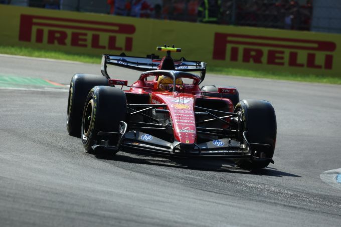 Nico Rosberg wijst na aanvaring tussen Lewis Hamilton en Charles Leclerc één schuldige aan