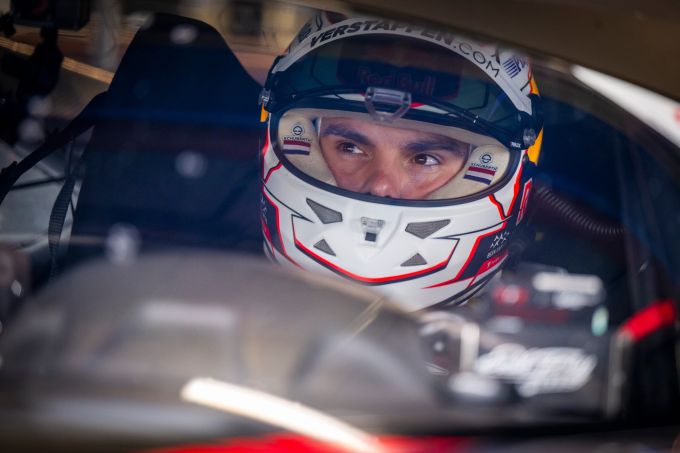 Thierry Vermeulen met de Verstappen Ferrari in tweede thuisrace: "Hopelijk kunnen we voor podium gaan"
