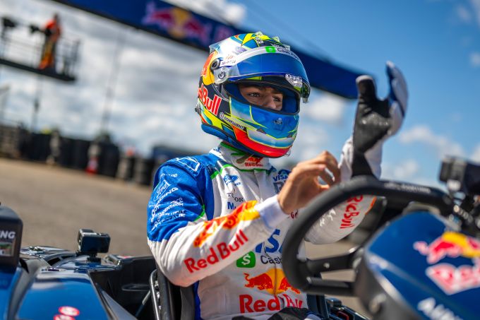 Max Verstappen is gewaarschuwd: "Een zwerm zombies!"