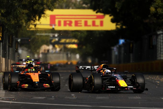 Max Verstappen maakt zich geen illusies met naderende Mercedes-update: "Dat maakt het nog lastiger"
