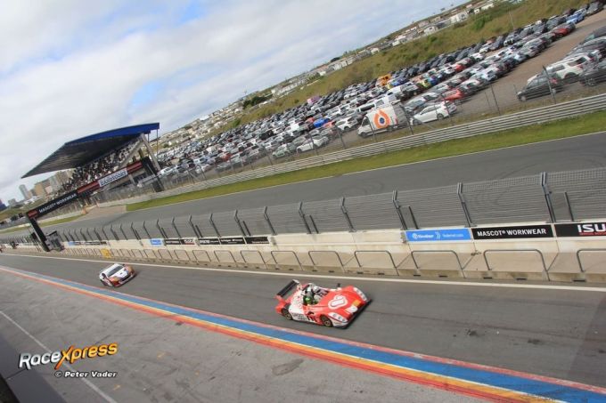 Paasraces 2027 Circuit Zandvoort V-Max, DNRT en PureDriving foto Peter Vader 9