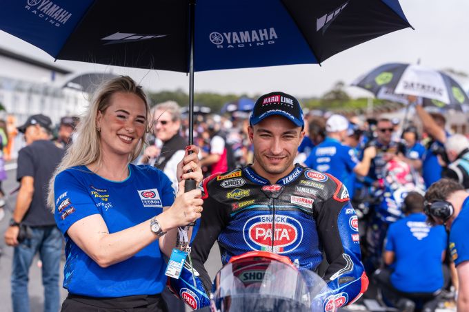 Pata Yamaha Ten Kate Racing