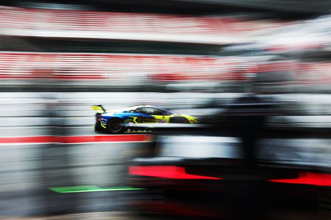 GT World Challenge Europe Rutronik Racing Lamborghini Temerario GT3 foto 6