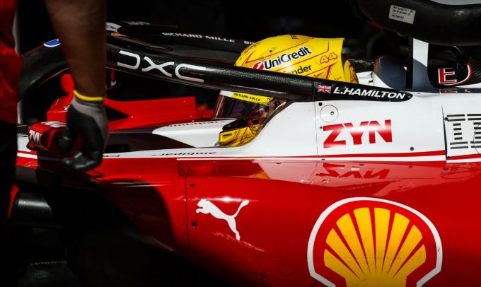 Hamilton neemt schuld voor misser op zich: “Ik heb de verantwoordelijkheid genomen”