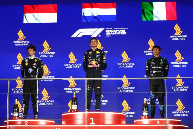 TUSSENSTAND WK Formule 1 na Singapore: Max Verstappen pakt de volle buit