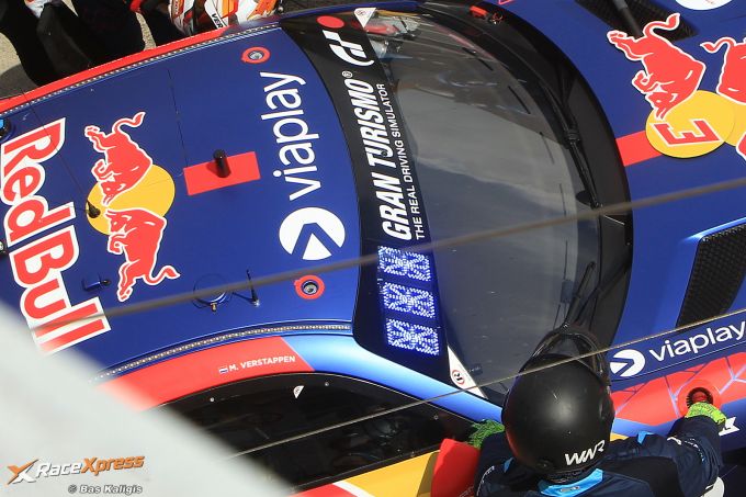 LIVE-TIMING GT World: Volg Max Verstappen in zijn Mercedes AMG GT3 in Portimão