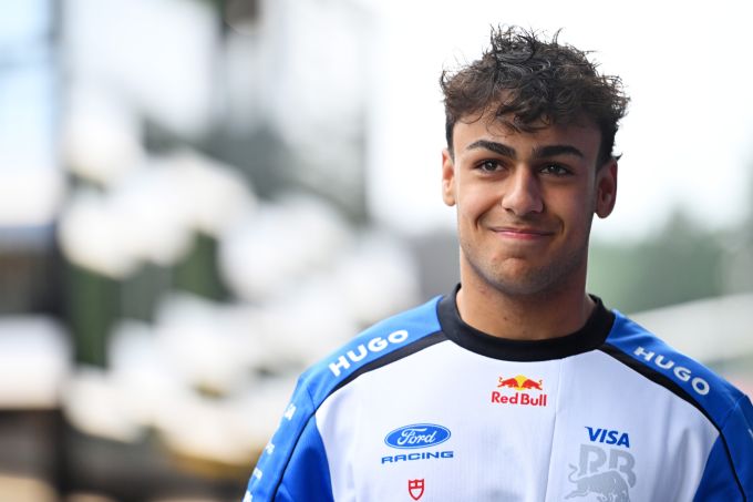 Arvid Lindblad geniet van Sepang en ziet kansen voor de race: "Ik vind dit circuit echt leuk"