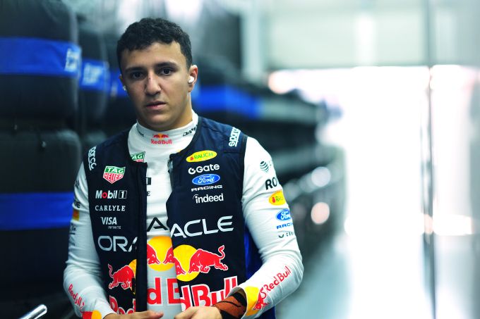 Isack Hadjar baalt na tegenvallende race: "Dit was echt een race om weg te gooien"