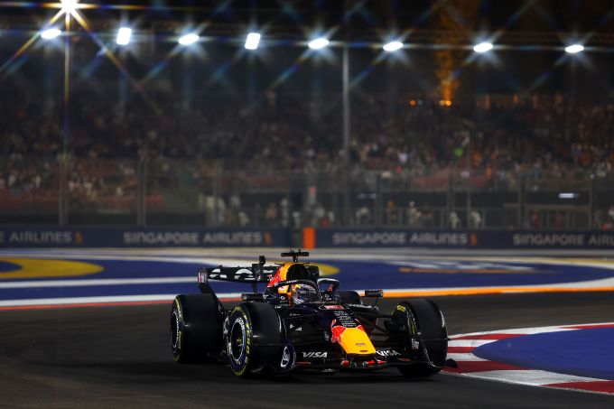 Max Verstappen moet zich melden bij stewards na incident met Hamilton: sprintpole op het spel