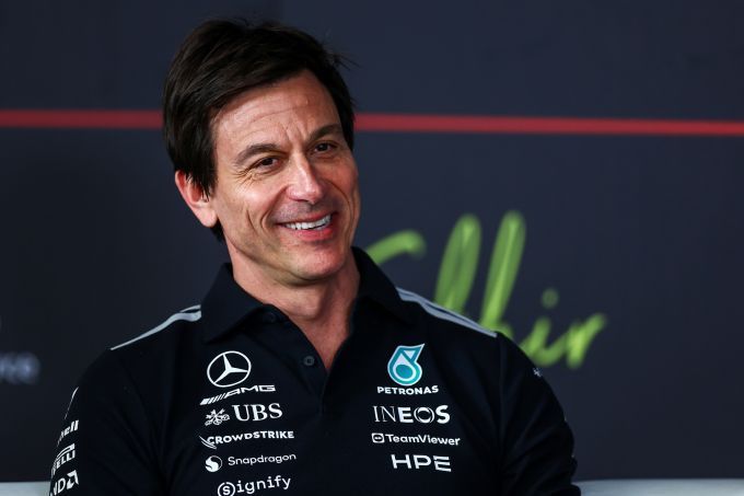 Toto Wolff verklaart angstig moment Kimi Antonelli tijdens Grand Prix Singapore