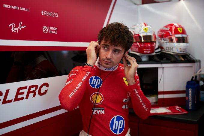 Charles Leclerc spreekt zich uit over grenzen met Lewis Hamilton bij Ferrari: "We weten waar de grens ligt"